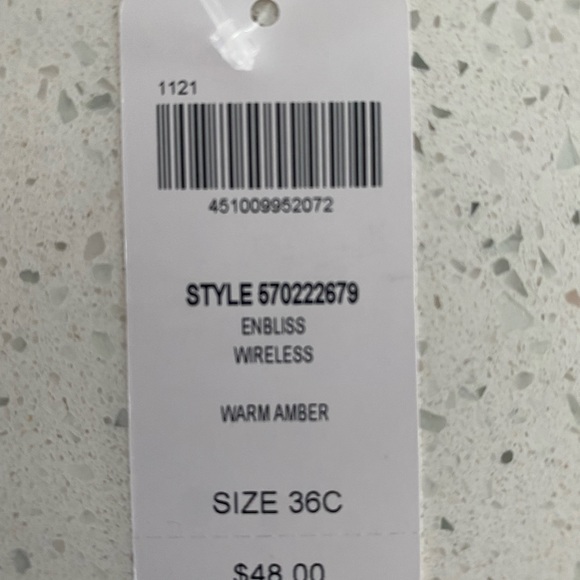 Soma ENBLISS Wireless Bra
STYLE: 570222679 this listing is for all 5 bras - Picture 5 of 6